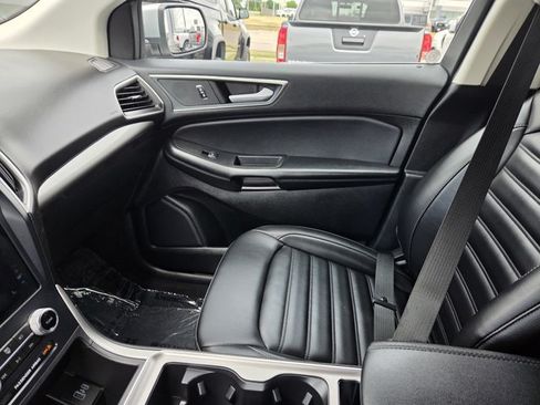 Certified 2023 Ford Edge SEL w/ Convenience Package AWD/4WD image 16