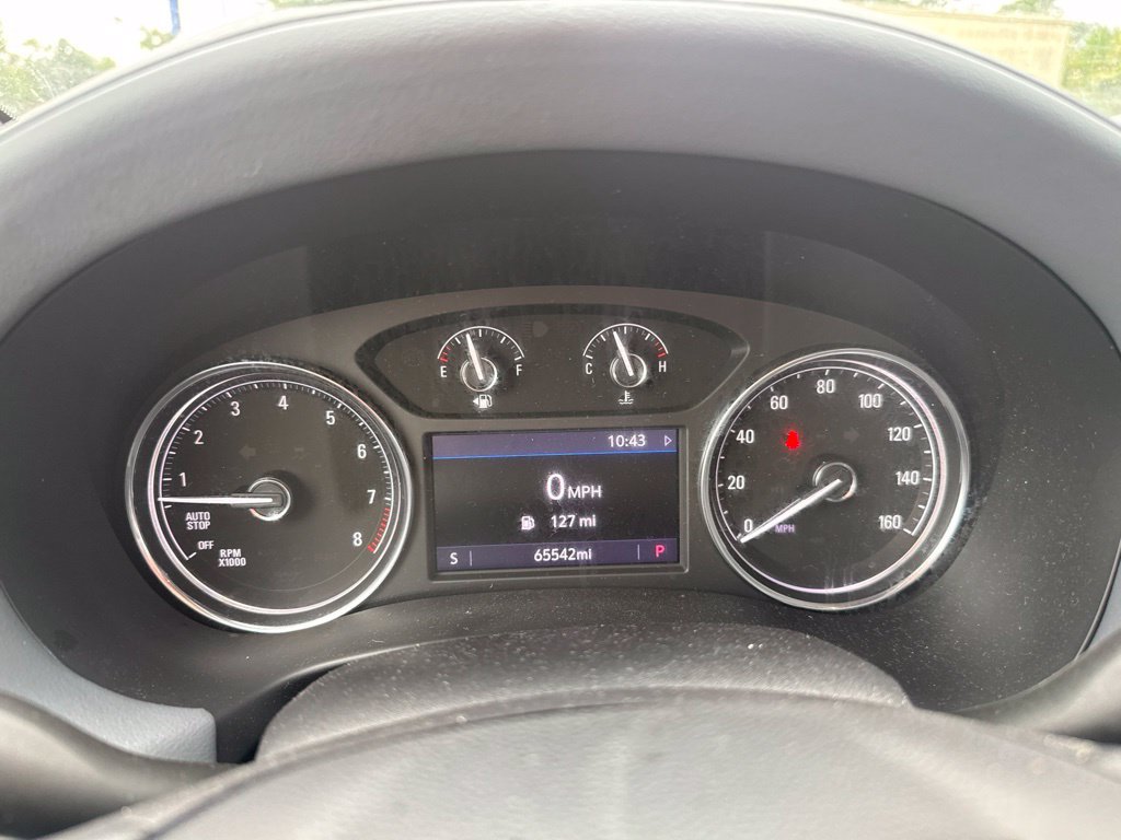 Used 2023 Buick Enclave Essence FWD image 18
