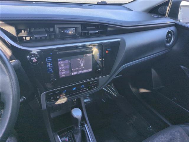 Used 2018 Toyota Corolla SE w/ Carpet Mat Package (TMS) FWD image 14