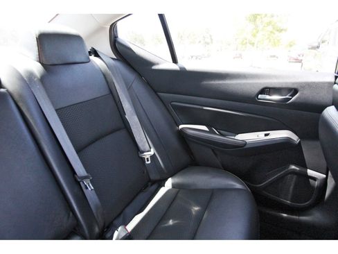 Used 2020 Nissan Altima 2.5 SR w/ Premium Package FWD image 15
