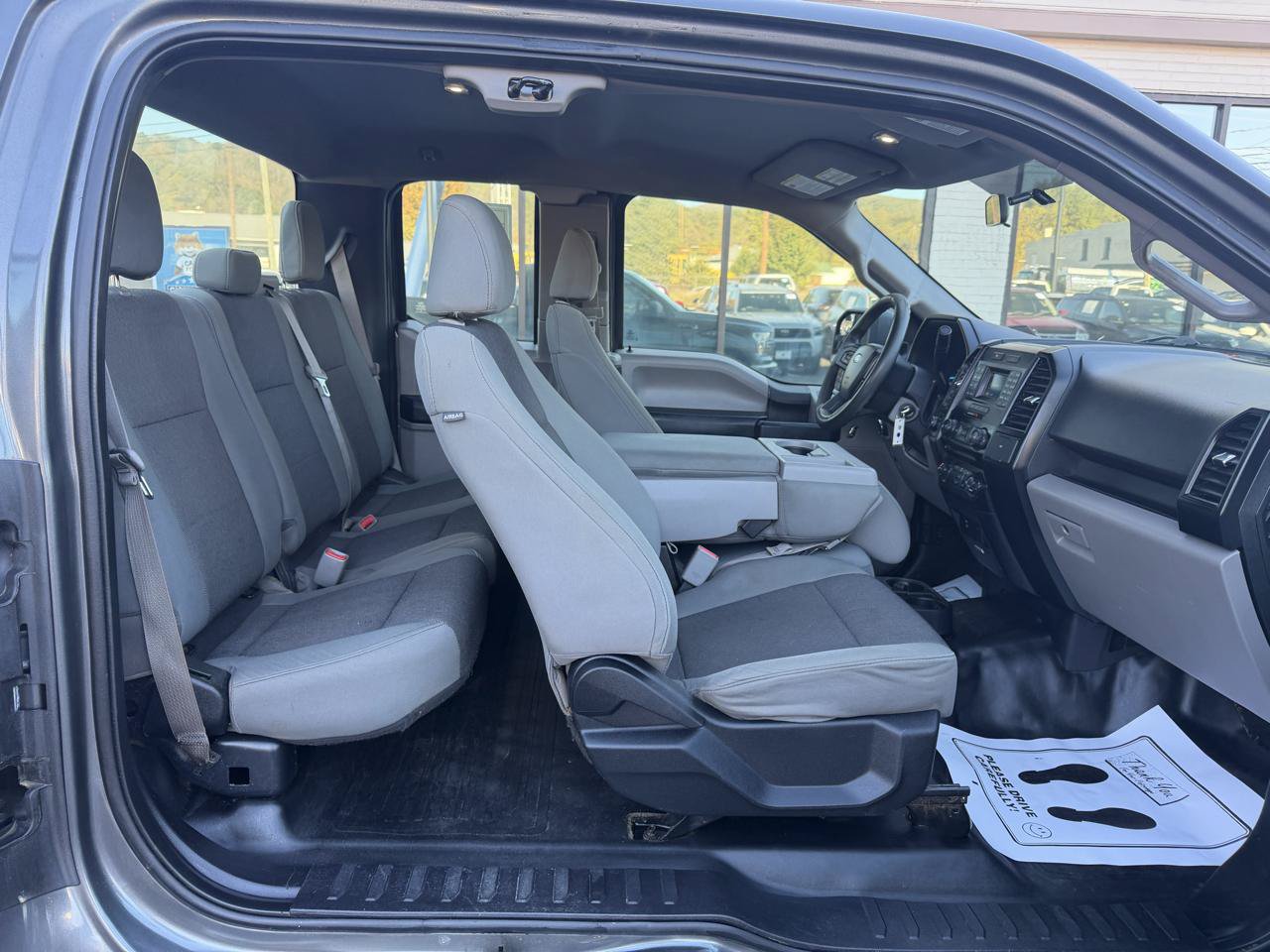 Used 2016 Ford F150 XL w/ Equipment Group 101A Mid AWD/4WD image 17