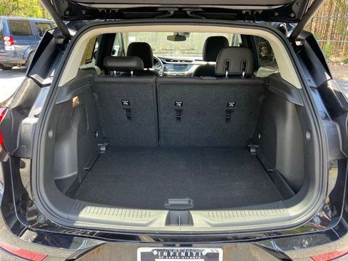 Used 2023 Buick Encore GX Select w/ Sport Touring Package FWD image 5