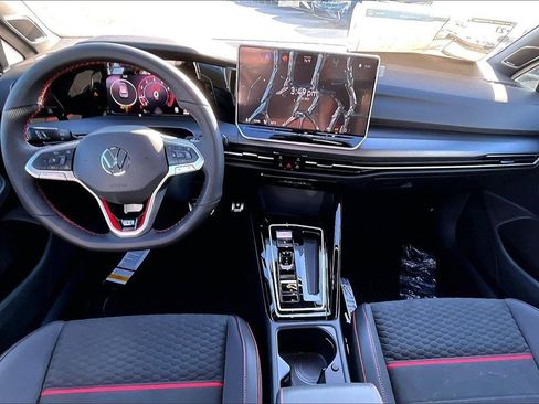 New 2026 Volkswagen GTI SE image 3