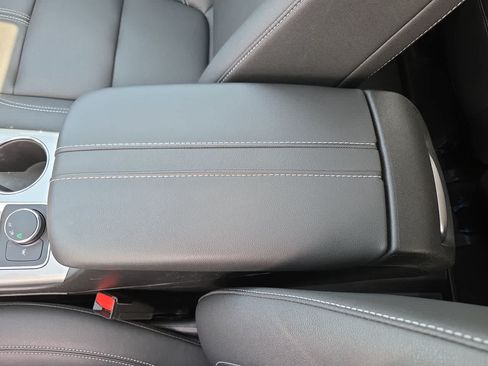 Used 2024 Chevrolet Blazer LT w/ LPO, Floor Liner Package FWD image 20