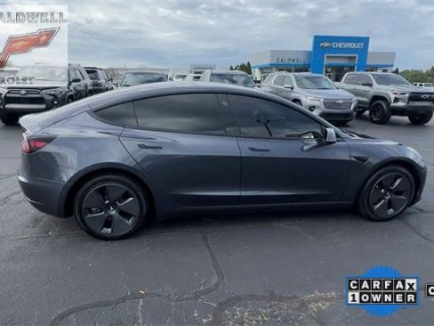 Used 2022 Tesla Model 3 Long Range image 9