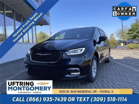 Used 2024 Chrysler Pacifica Touring-L FWD image 1