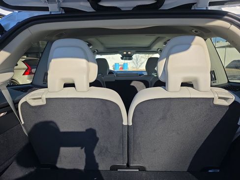 New 2026 Volvo XC90 T8 Ultra image 22