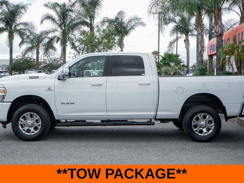 Used 2023 RAM 2500 Laramie AWD/4WD image 5