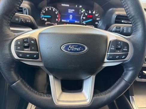 Certified 2023 Ford Explorer XLT w/ Equipment Group 202A AWD/4WD image 29