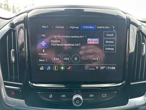 Used 2022 Chevrolet Traverse LT w/ LPO, Floor Liner Package image 35