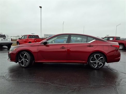 Used 2023 Nissan Altima 2.5 SR image 26