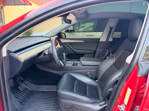 Used 2023 Tesla Model Y Long Range AWD/4WD image 7