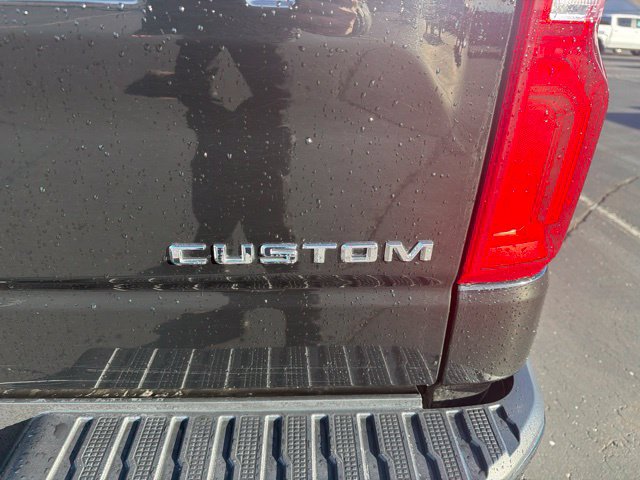 Used 2021 Chevrolet Silverado 1500 Custom w/ Safety Confidence Package AWD/4WD image 9