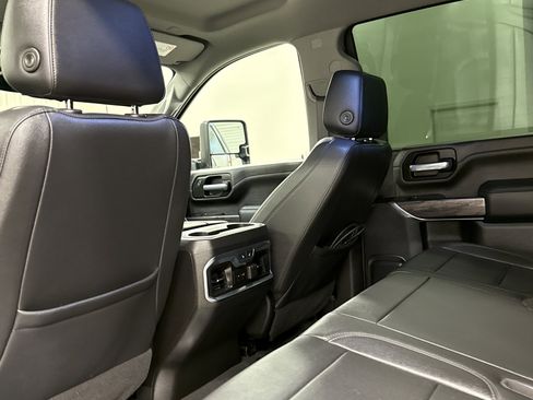 Used 2021 Chevrolet Silverado 2500 LTZ w/ LTZ Plus Package image 21