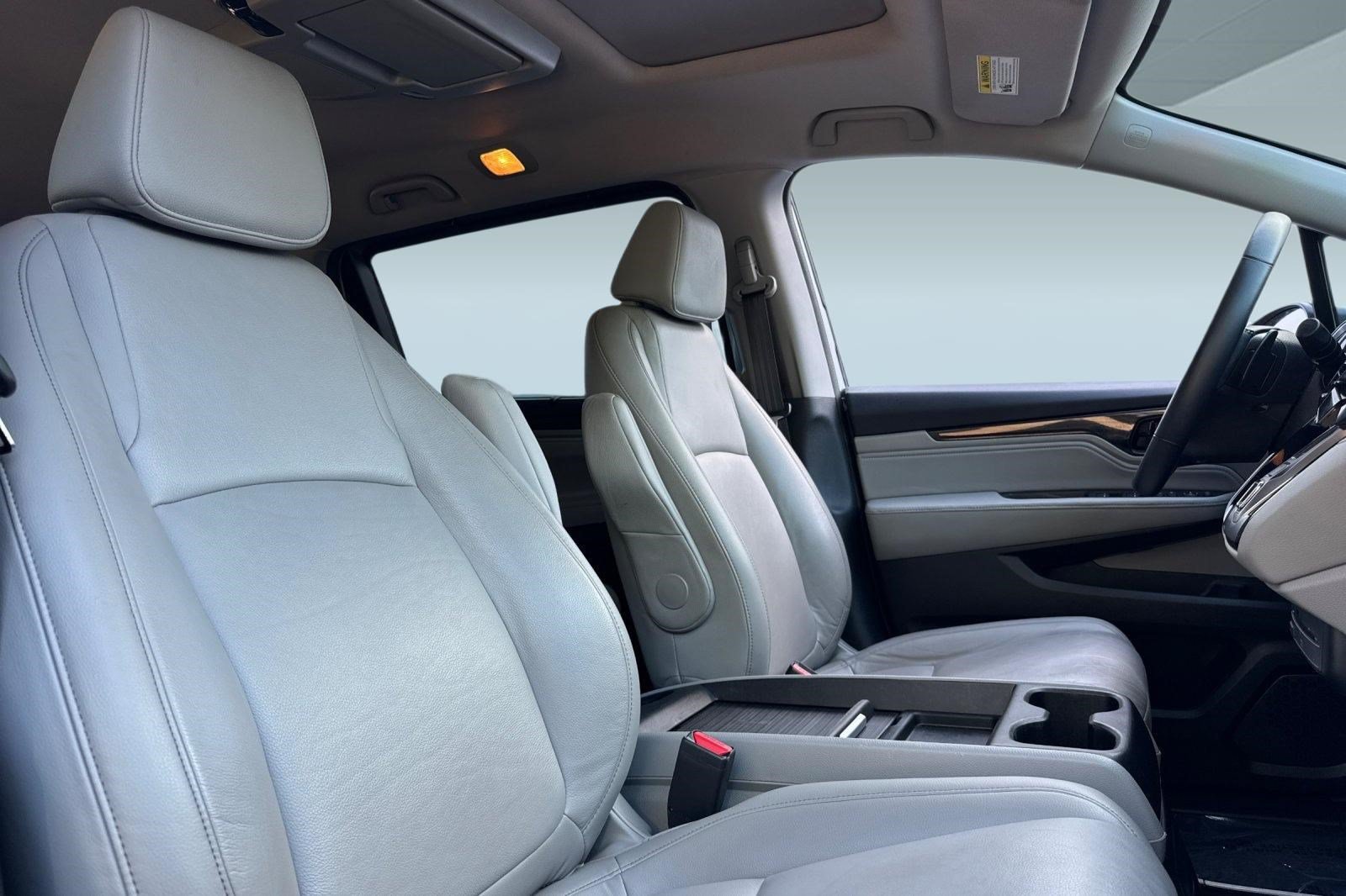 Certified 2024 Honda Odyssey Touring image 28