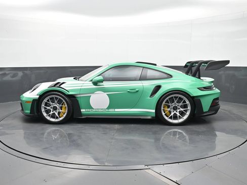 Certified 2025 Porsche 911 GT3 RS RWD image 2
