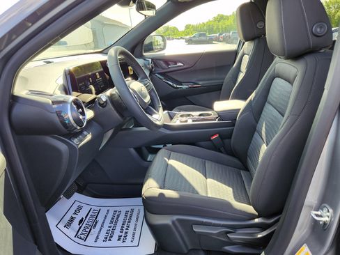 New 2026 Chevrolet Equinox LT FWD image 9