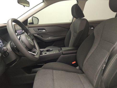 Used 2021 Nissan Rogue SV FWD image 17
