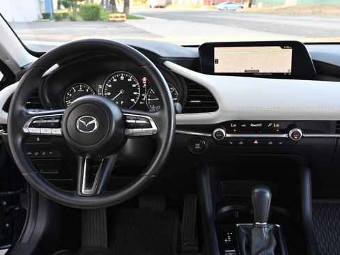 Used 2023 MAZDA MAZDA3 s AWD/4WD image 17