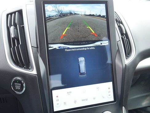 Used 2024 Ford Edge SEL w/ Convenience Package image 37