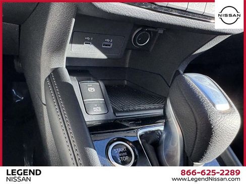 Certified 2024 Nissan Kicks SR w/ SR Premium Package image 24