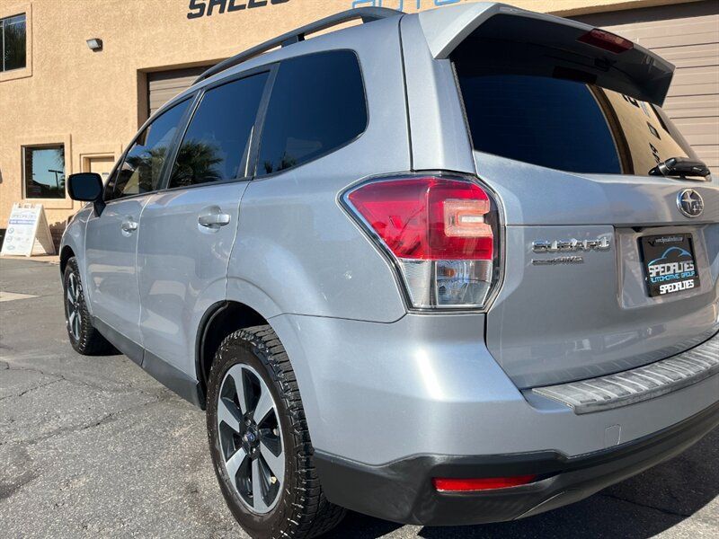 Used 2018 Subaru Forester 2.5i Premium AWD/4WD image 23