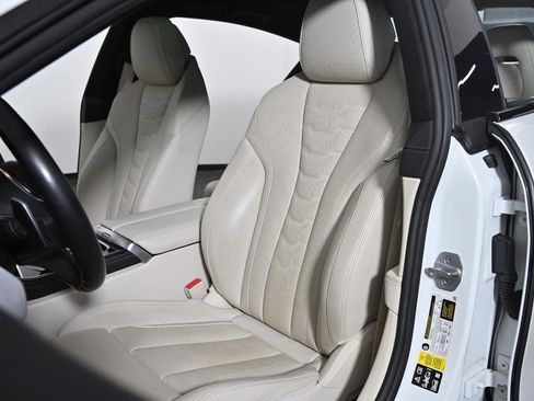 Used 2022 BMW M850i Gran Coupe xDrive image 21