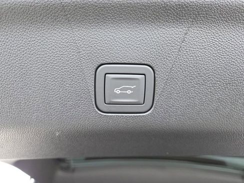 New 2026 GMC Yukon XL Elevation w/ Elevation Premium Package image 22