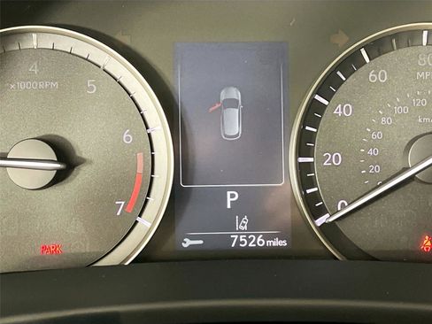 Used 2022 Lexus RX 350L Premium w/ Premium Package image 12