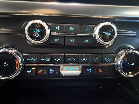 Used 2023 Ford F150 Lariat w/ Equipment Group 502A High image 36