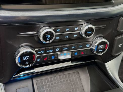 Used 2021 Ford F150 Limited image 16