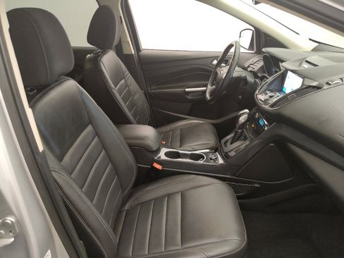 Used 2016 Ford Escape Titanium FWD image 21