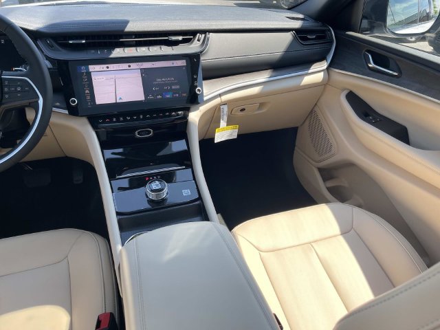 New 2026 Jeep Grand Cherokee Limited w/ Limited Altitude Package RWD image 15