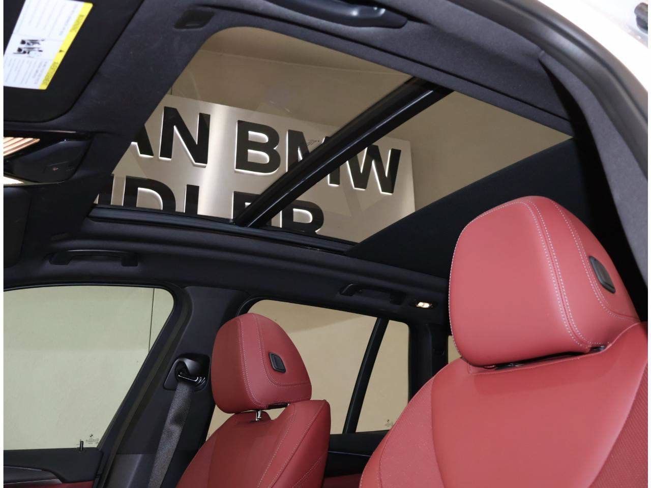 Used 2024 BMW X3 sDrive30i w/ Premium Package RWD image 13