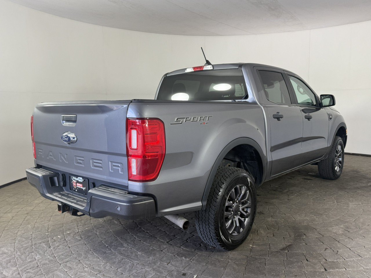 Used 2022 Ford Ranger XLT w/ Equipment Group 301A Mid AWD/4WD image 9