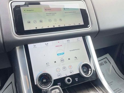 Used 2018 Land Rover Range Rover Sport HSE image 5