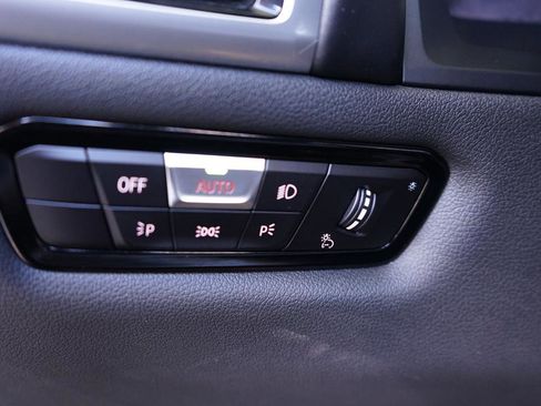 Used 2022 BMW 840i Convertible image 13