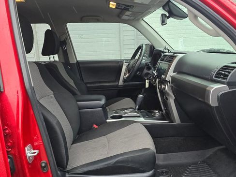 Used 2020 Toyota 4Runner SR5 image 11