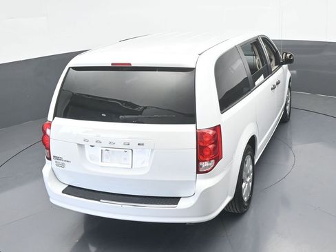 Used 2020 Dodge Grand Caravan SE image 40