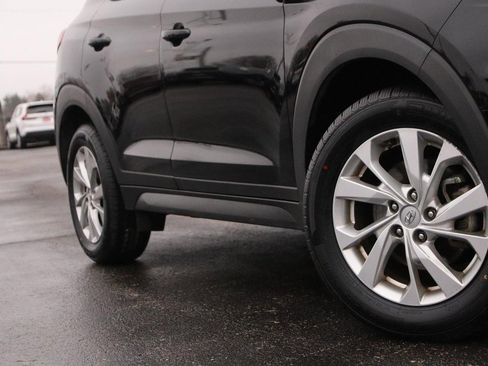 Used 2019 Hyundai Tucson SE image 3