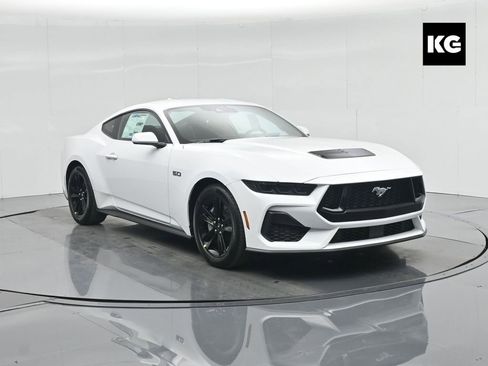 New 2026 Ford Mustang GT image 1
