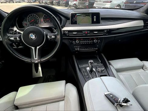 Used 2016 BMW X5 M image 15