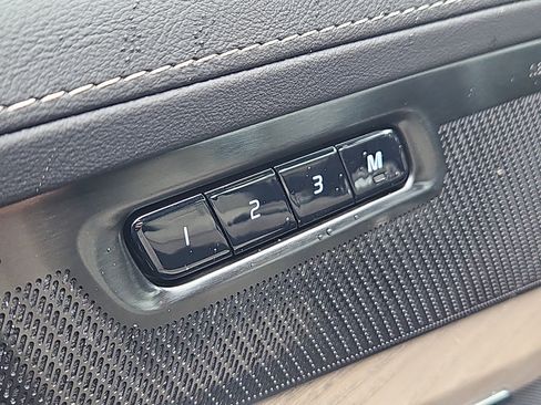 New 2026 Volvo XC90 T8 Plus w/ Protection Package Premier image 10