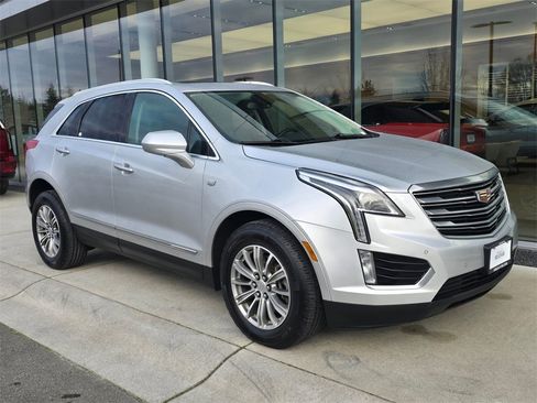 Used 2017 Cadillac XT5 Luxury image 7