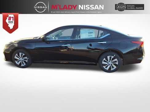 New 2025 Nissan Altima 2.5 S image 4