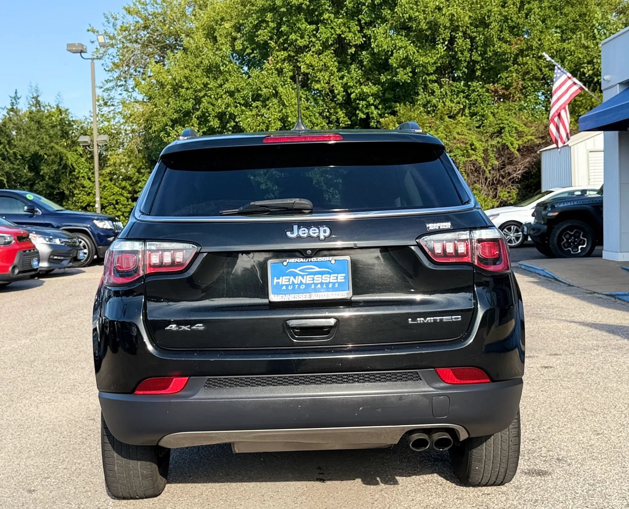Used 2020 Jeep Compass Limited AWD/4WD image 3