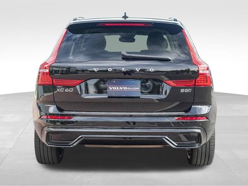 Used 2024 Volvo XC60 B5 Ultimate w/ Protection Package Premier AWD/4WD image 9