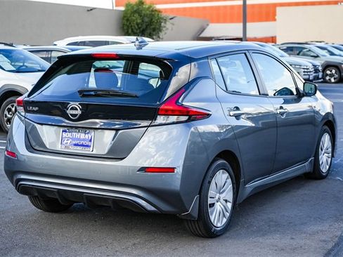 Used 2023 Nissan Leaf S image 6