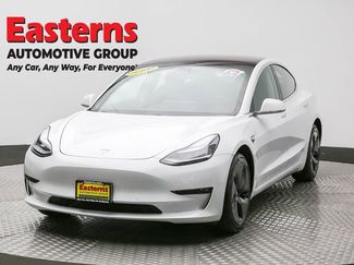 Used 2019 Tesla Model 3 Standard Range video 1