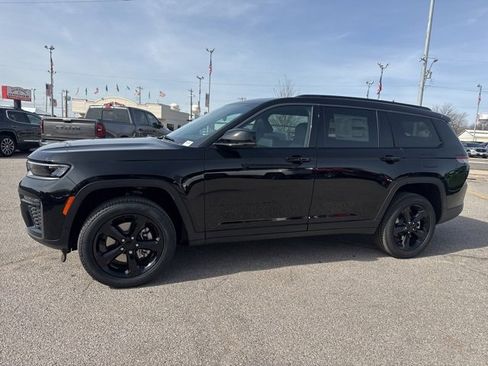 New 2026 Jeep Grand Cherokee L Limited image 3